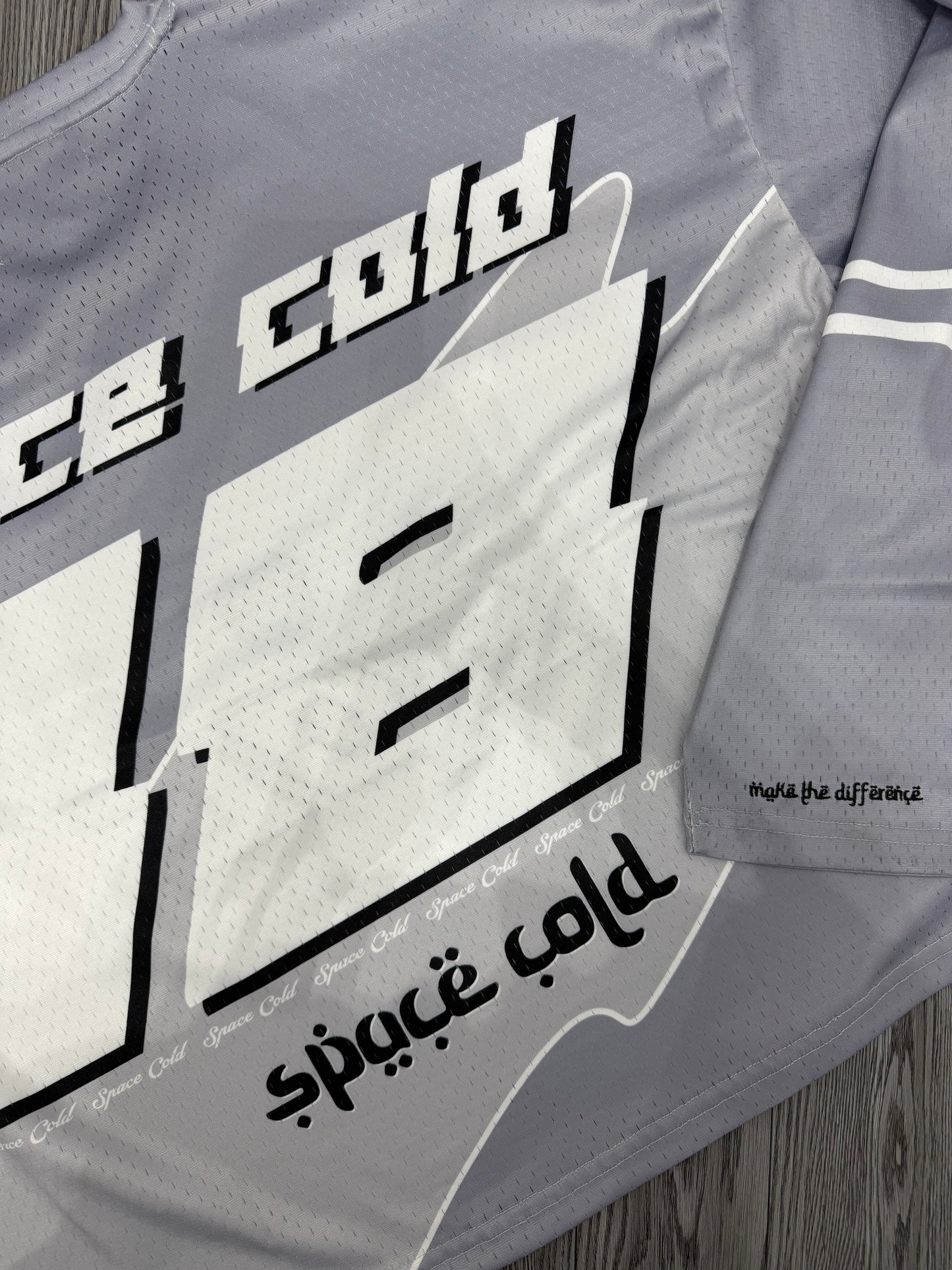 MESH T-SHIRT GRAY