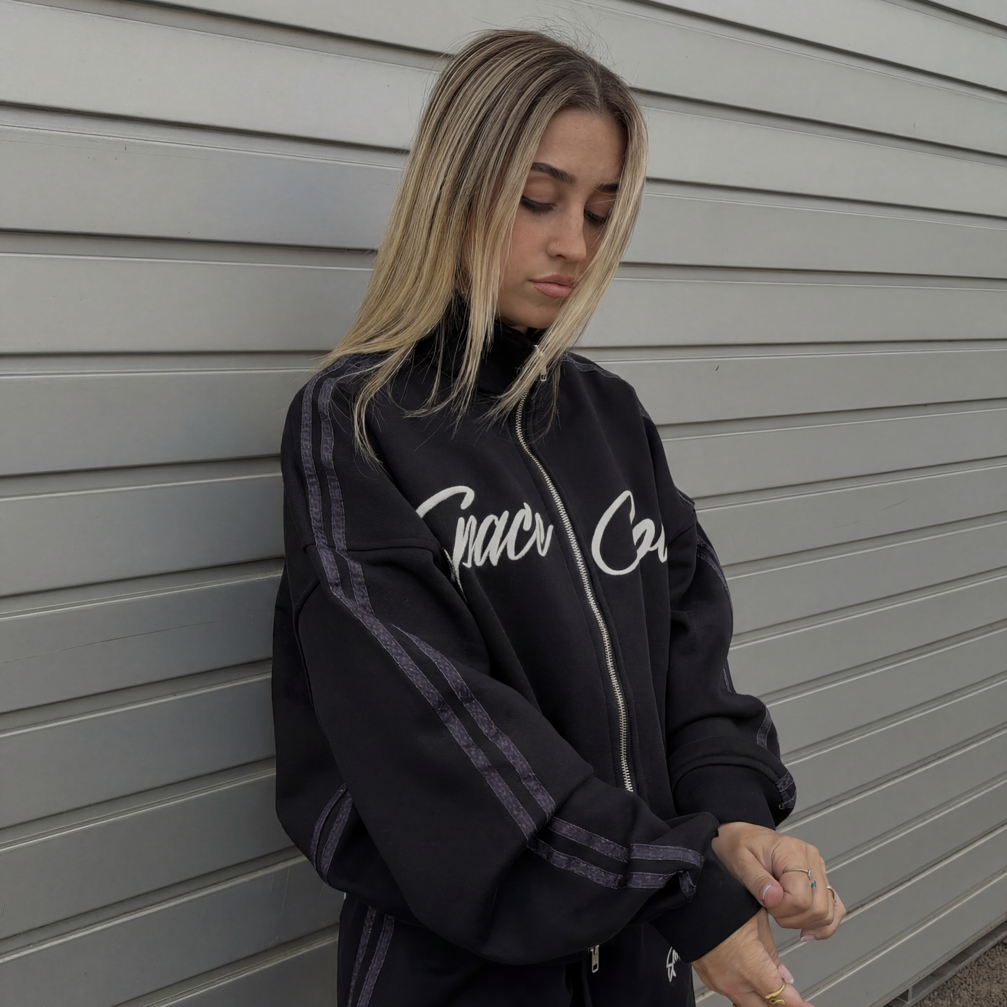 NOIR LEOPARD ZIP HOODIE